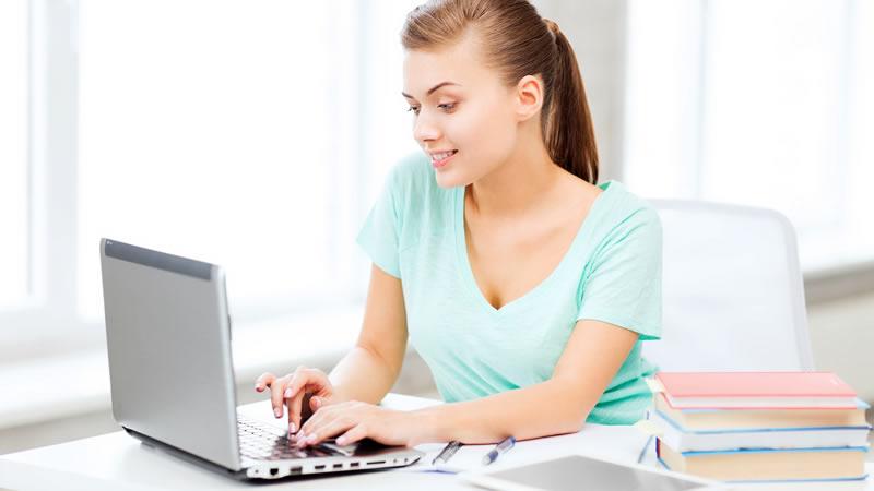 Conheça 6 riscos antes de escolher um curso online