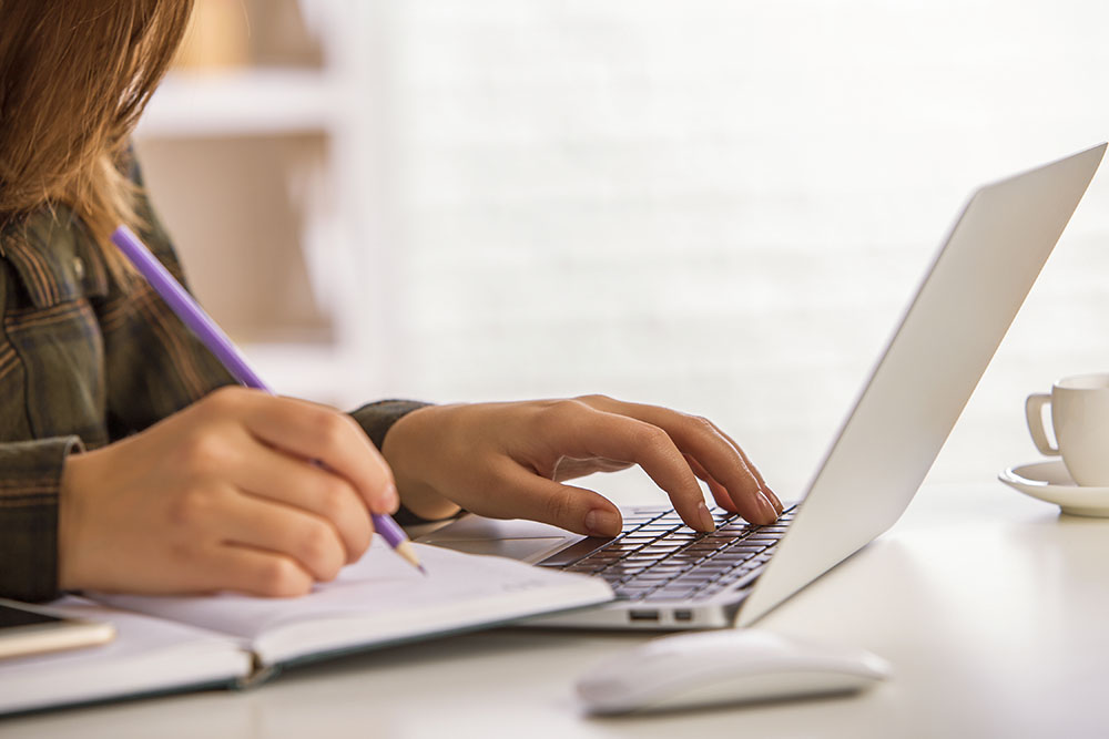 Então, para ajudar você, vamos responder a pergunta: Quais os cuidados para estudar em EAD? É o que veremos no artigo de hoje. Confira o site agora e aproveite.